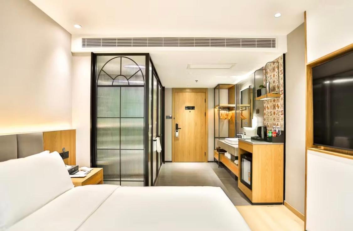 True Go Hotel - Shanghai Jing'An Temple Nanjing West Road Exterior photo