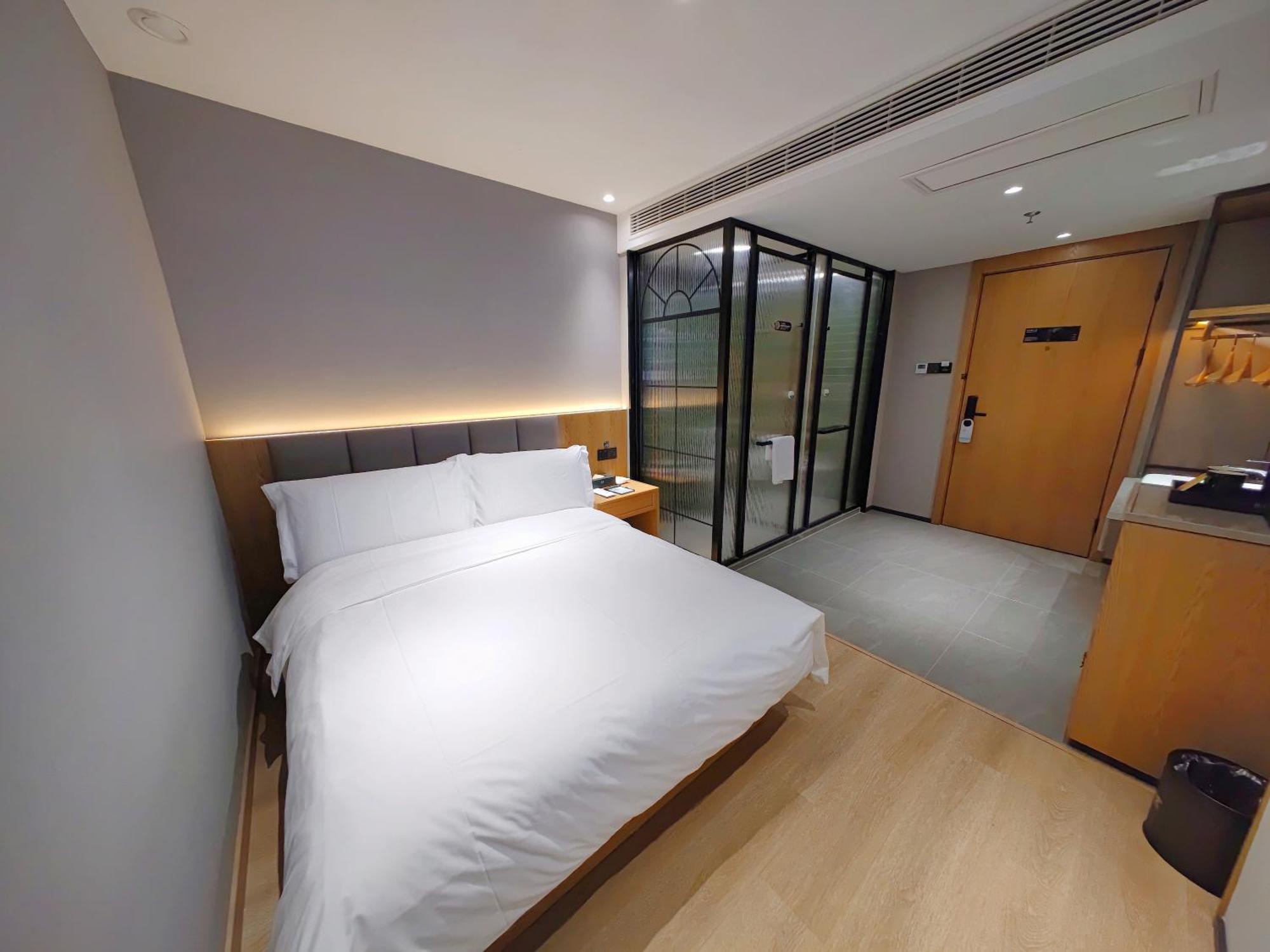True Go Hotel - Shanghai Jing'An Temple Nanjing West Road Exterior photo